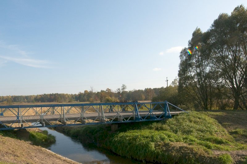 31. Mosty alianckie systemu Baileya w okolicy Nieporętu na rzece Czarnej