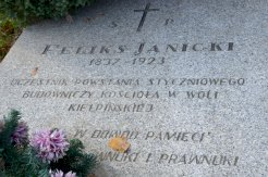 The Parish Cemetery in Wola Kiełpińska - #11