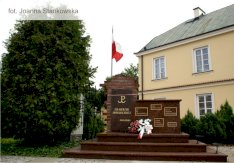 The Polish Home Army Memorial in Jabłonna – Skwer AK (Polish Home Army Square) - #3