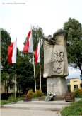 13. Pomnik poległych żołnierzy Wojska Polskiego i mieszkańców Jabłonny przy ul. Modlińskiej - #3